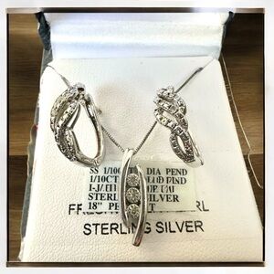 1/10 CTTW Diamond Sterling Silver Pendant Necklace/ earring 18”